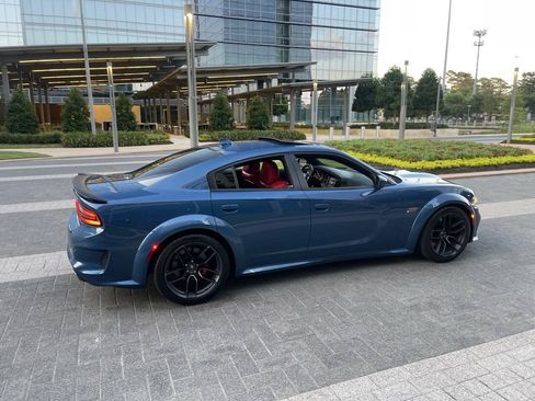 Used 2021 Dodge Charger Scat Pack RWD image 17
