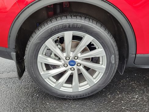 Certified 2022 Ford Escape Titanium w/ Titanium Elite Package image 5