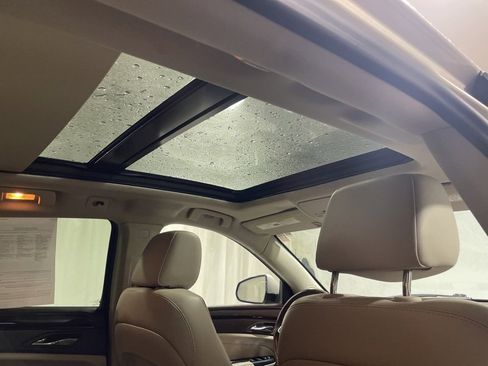 Used 2015 Cadillac SRX Luxury w/ Driver Awareness Package image 13