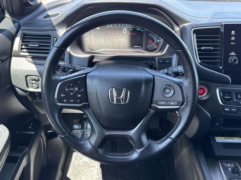 Used 2022 Honda Pilot TrailSport image 10