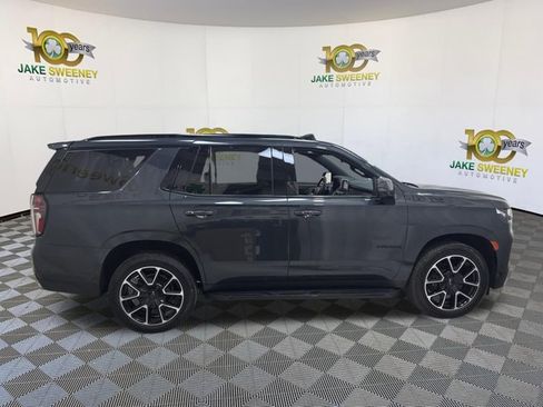 Used 2022 Chevrolet Tahoe RST w/ Sport Performance Package AWD/4WD image 11
