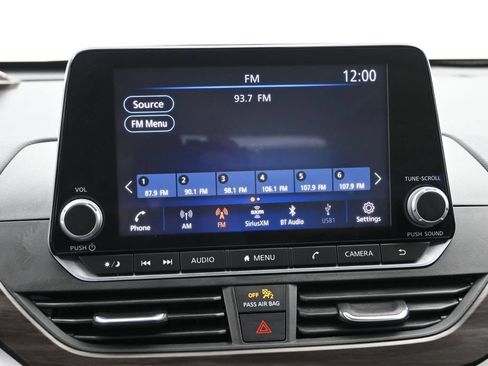 Certified 2024 Nissan Altima 2.5 SV FWD image 15