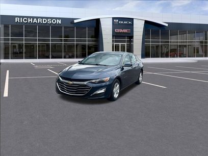 Used 2022 Chevrolet Malibu LT