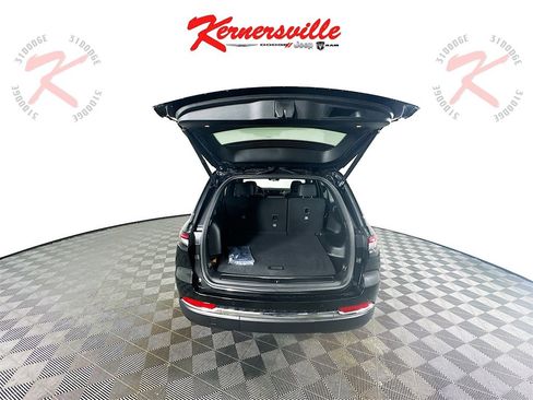 New 2025 Jeep Grand Cherokee Limited image 16