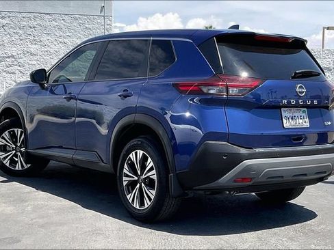 Used 2023 Nissan Rogue SV FWD image 10
