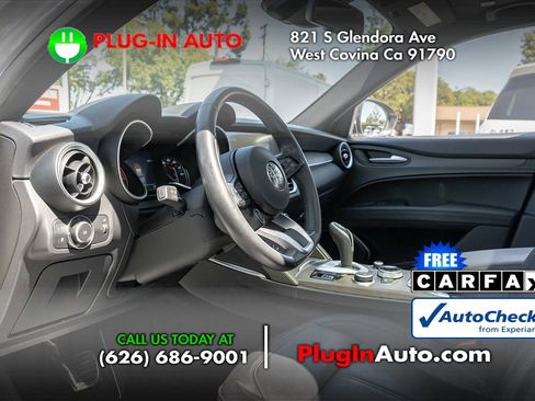 Used 2022 Alfa Romeo Stelvio Ti image 8