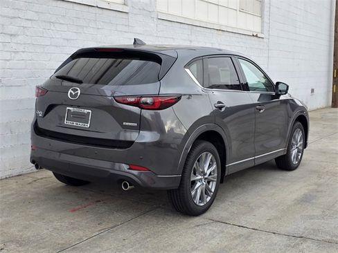 New 2025 MAZDA CX-5 AWD 2.5 S w/ Premium Plus Pkg image 4