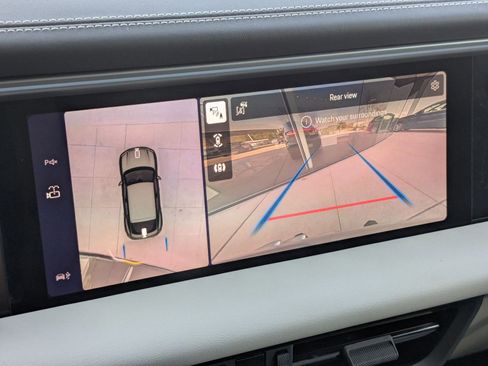 New 2026 Porsche Macan Electric RWD image 19