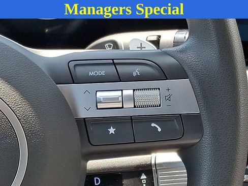 Used 2025 Hyundai Sonata SEL FWD image 20