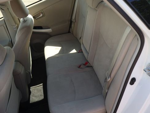 Used 2015 Toyota Prius Three FWD image 12