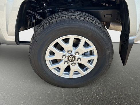 New 2026 Toyota Tacoma SR5 RWD image 10