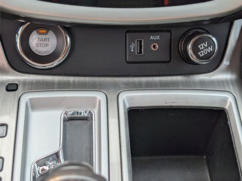 Used 2018 Nissan Murano SV AWD/4WD image 22