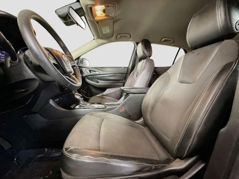 Used 2022 Buick Encore GX Preferred FWD image 22