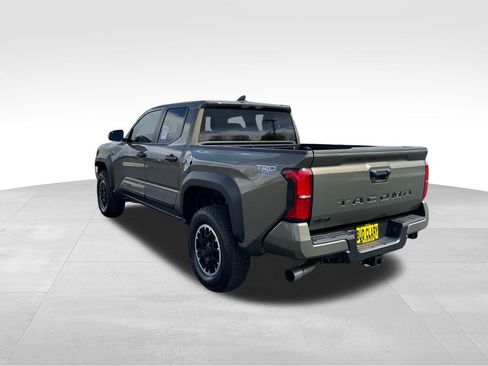 New 2026 Toyota Tacoma TRD Off-Road AWD/4WD image 6