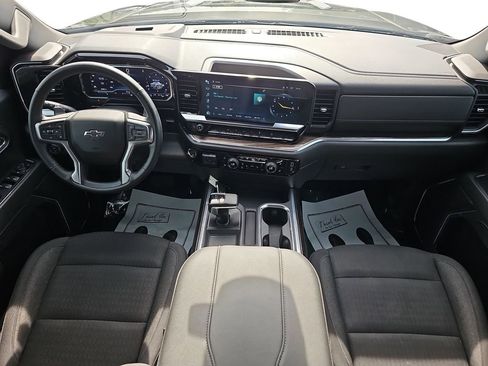 Used 2024 Chevrolet Silverado 1500 RST w/ Z71 Off-Road Package AWD/4WD image 13