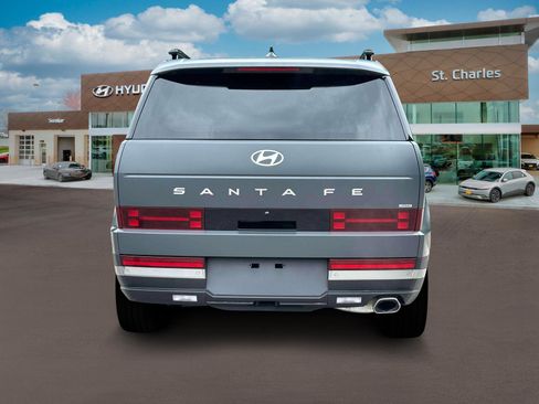 Certified 2025 Hyundai Santa Fe Limited AWD/4WD image 6