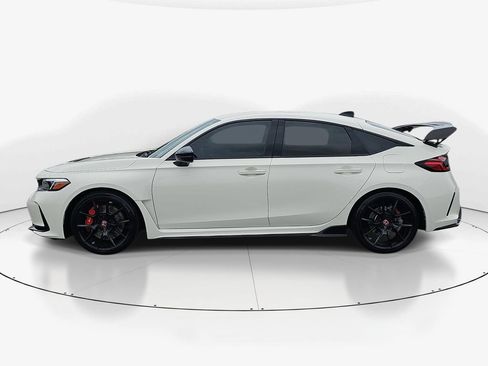 Used 2024 Honda Civic Type R image 10