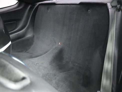 Used 2021 Ford Mustang Shelby GT500 w/ Carbon Fiber Track Pack image 21