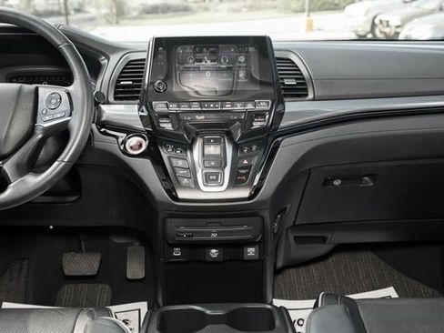 Used 2023 Honda Odyssey Elite image 32