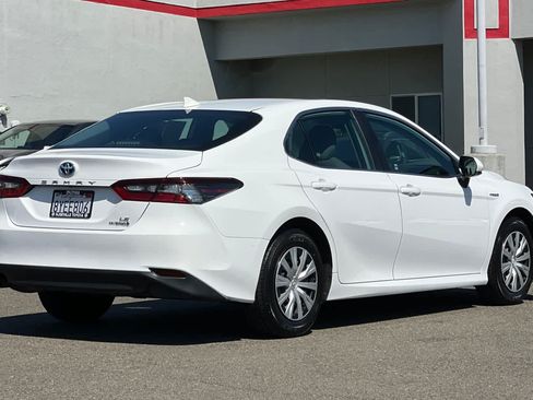 Certified 2021 Toyota Camry LE FWD image 2