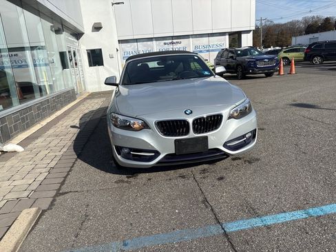 Used 2016 BMW 228i xDrive Convertible image 4