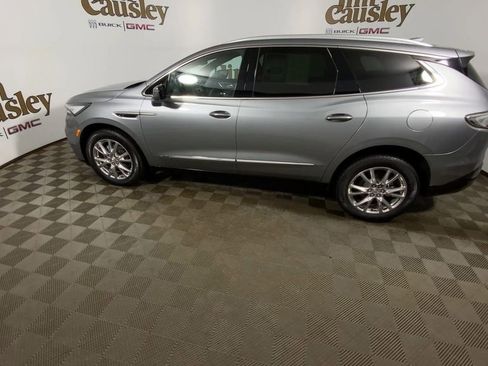 Certified 2023 Buick Enclave Essence w/ Experience Buick Package AWD/4WD image 5