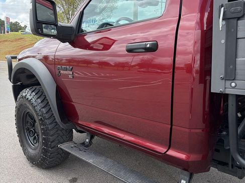 Used 2023 RAM 2500 Big Horn w/ Level B Equipment Group image 19