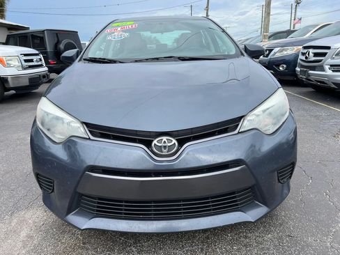 Used 2016 Toyota Corolla LE FWD image 3