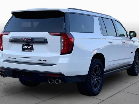 Used 2024 GMC Yukon XL AT4 w/ AT4 Premium Plus Package AWD/4WD image 25