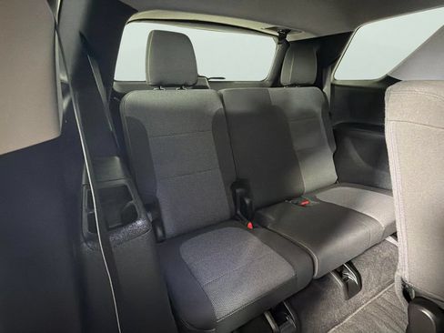 Used 2020 Chevrolet Traverse LS FWD image 30