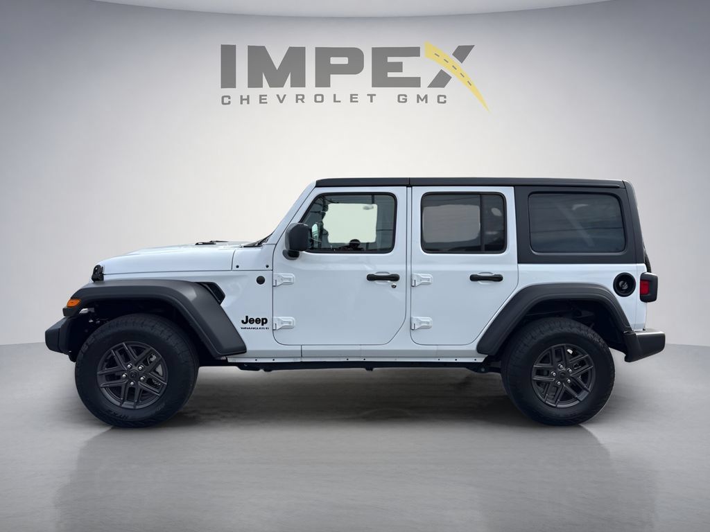 Used 2025 Jeep Wrangler Unlimited Sport AWD/4WD image 2