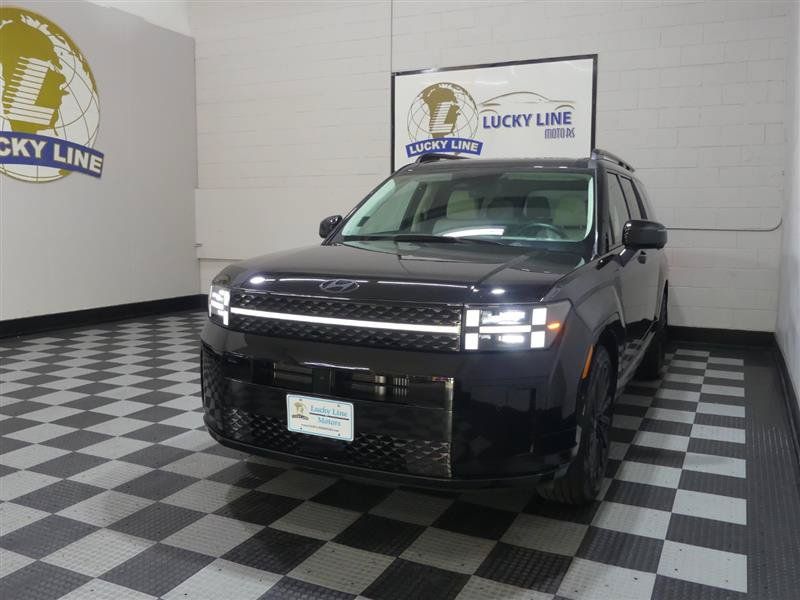 Used 2024 Hyundai Santa Fe Calligraphy AWD/4WD image 4