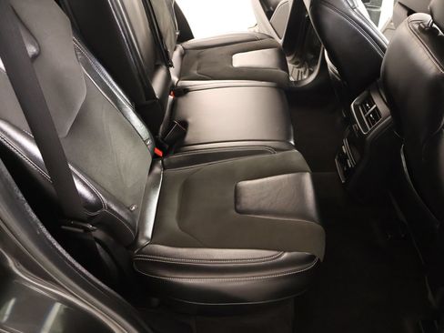 Used 2019 Ford Edge ST w/ Equipment Group 401A AWD/4WD image 15