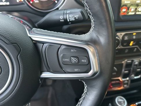 Used 2022 Jeep Gladiator Rubicon w/ Cold Weather Group image 27