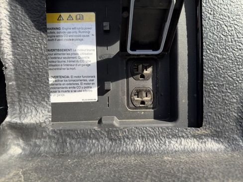 Used 2024 Ford F150 XLT w/ Mobile Office Package image 46