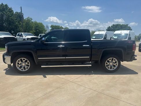 Used 2017 GMC Sierra 1500 SLT w/ Texas SLT Premium Package AWD/4WD image 4