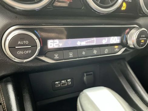 Used 2021 Nissan Sentra SR FWD image 21