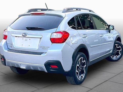 Used 2017 Subaru Crosstrek 2.0i Premium AWD/4WD image 13