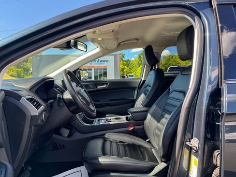 Used 2022 Ford Edge SEL w/ Convenience Package AWD/4WD image 19