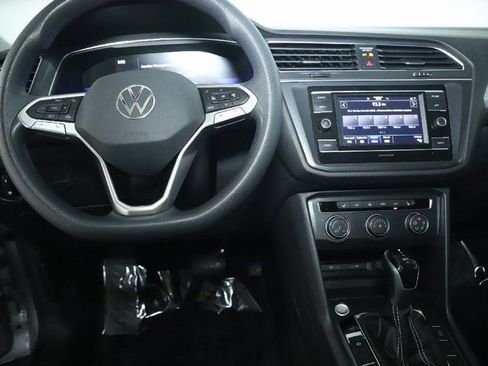 Used 2023 Volkswagen Tiguan S image 28