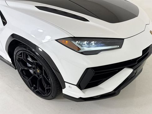 Used 2024 Lamborghini Urus Performante AWD/4WD image 38