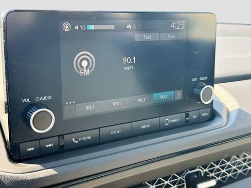 Certified 2023 Honda Accord EX image 17