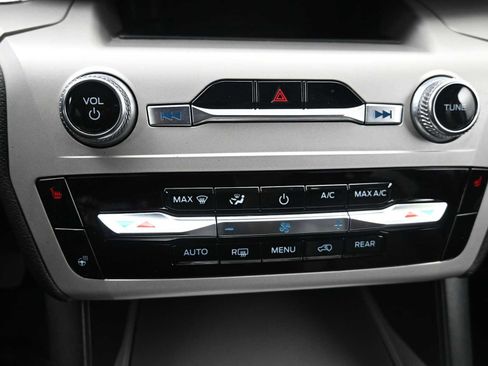 Used 2023 Ford Explorer XLT w/ Equipment Group 202A image 21