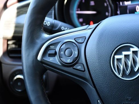 Used 2017 Buick Envision Essence image 24