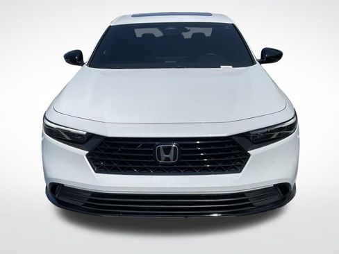Certified 2025 Honda Accord Sport image 9