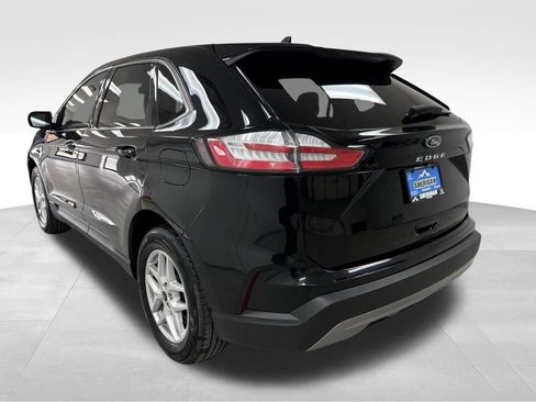 Used 2024 Ford Edge SEL AWD/4WD image 9