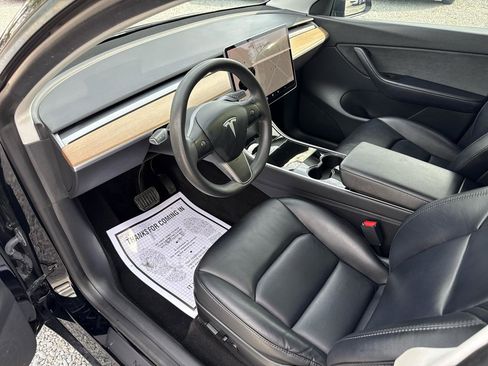 Used 2020 Tesla Model Y Long Range AWD/4WD image 16