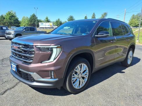 Used 2024 GMC Acadia Elevation w/ Luxury Package AWD/4WD image 8