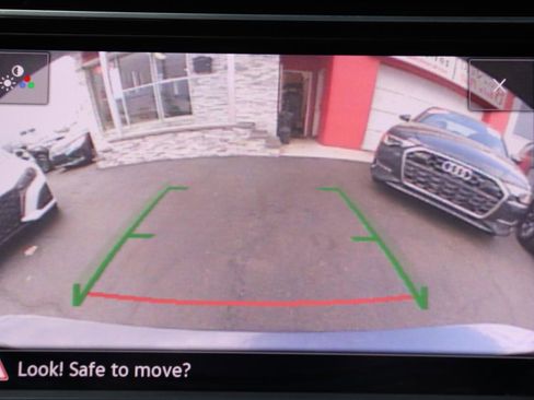 Used 2024 Volkswagen Jetta SE FWD image 30