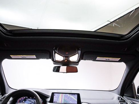 Used 2023 BMW X3 sDrive30i w/ M Sport Package image 17